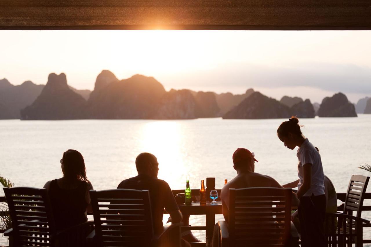 Mon Cheri Cruises Hạ Long Extérieur photo